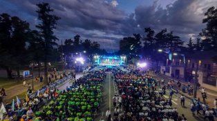 Los Jadar tuvieron su cierre este domingo por la noche en Rosario.
