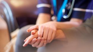 Apoyo integral. La contención médica y terapéutica es clave durante el diagnóstico y tratamiento