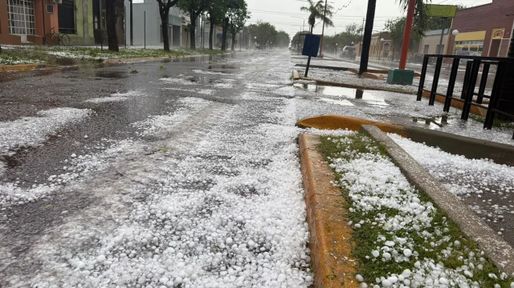 Fuerte temporal de granizo en localidades de Santa Fe: piedras del tamaño de un huevo, destrozos y clases suspendidas