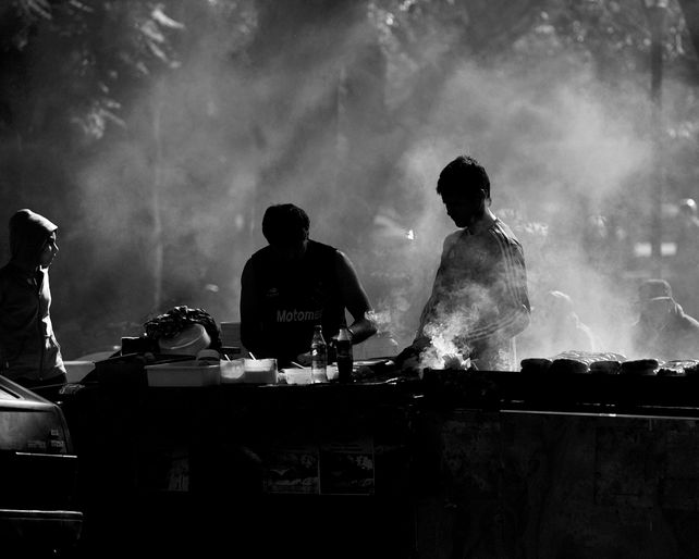 La Asociación Amigos del Parque asegura que en cada evento se multiplican los puestos de venta de choripán.&nbsp;