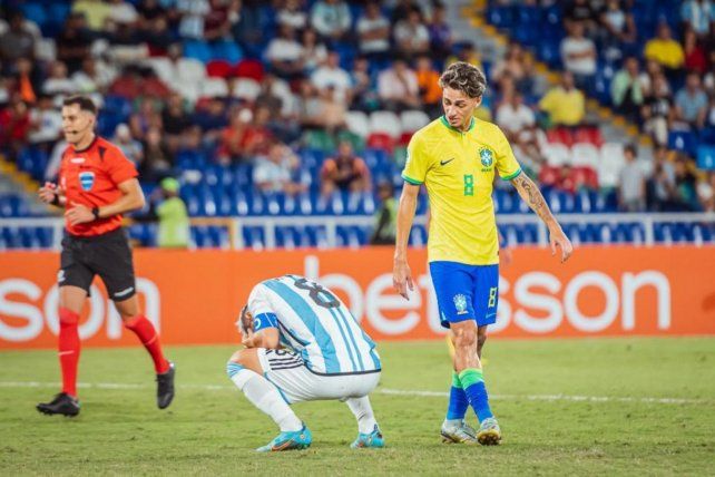Argentina cayó ante Brasil y se complicó en el Sudamericano Sub 20
