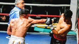 Dimas Garateguy mostró bravura, pero no le alcanzó para superar al púgil anfitrión.