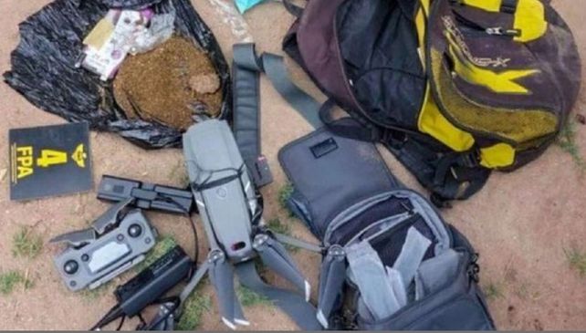 Detienen a maestra jardinera como líder de una banda que ingresaba drogas con drone en una cárcel