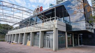 Un gimnasio en el corazón del Parque Urquiza. El espacio tiene pizzería, heladería y un salón de fiestas. Ahora, el subsuelo será para un área deportiva y el resto para gastronomía.