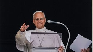El papa León XIV reapareció tras su operación y agradeció el apoyo de los fieles