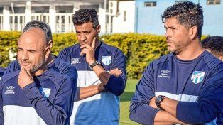 Atlético Tucumán busca entrenador luego de la renuncia de la dupla Orsi-Gómez.