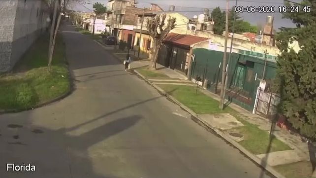 Motochorro arrastró 30 metros a una mujer enganchada del pelo