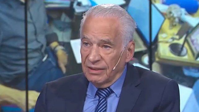 Alberto Cormillot quedó internado y se generaron rumores sobre su estado de salud. Su esposa llevó tranquilidad en redes desde la clínica
