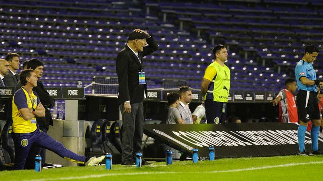 Russo es de los técnicos que en los momentos difíciles no se desespera. Confía en el potencial de su equipo.