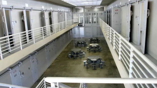 Rosario: Juzgan a cuatro reclusos por un caso de abuso sexual cometido en la cárcel