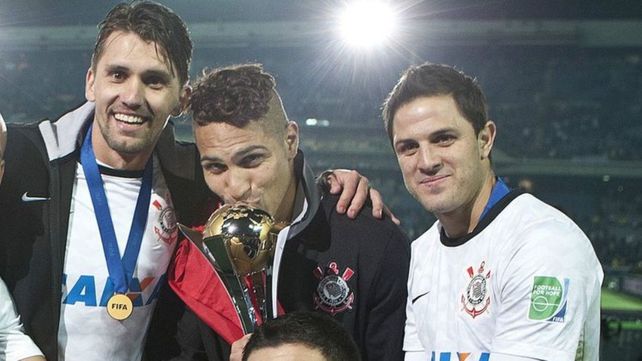 El Burrito Martínez junto a Paolo Guerrero
