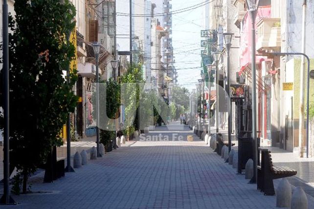 La Peatonal con poca actividad durante este feriado largo de carnaval