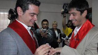 El esposo del polémico funcionario Alex Freyre dijo que están separados