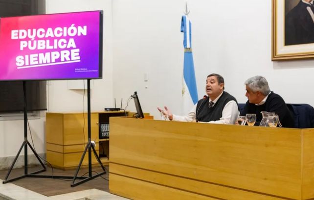 Los rectores de la UNL y UNR analizaron el presente presupuestario: Estamos administrando miseria