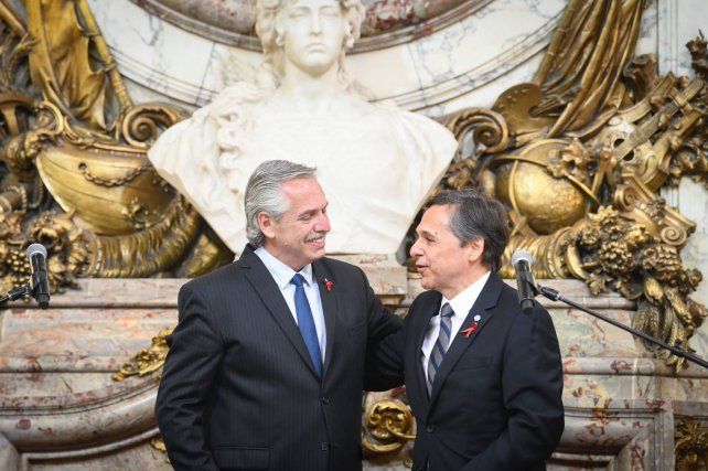 Diego Giuliano asumió el cargo en reemplazo de Alexis Guerrera