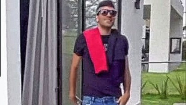 El Puma Emmanuel Gigliotti protagonista de un famoso video festejando el campeonato de Colón.