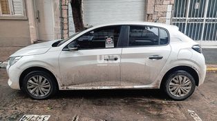 Cayó cerca de la Terminal un hombre acusado de engañar a una mujer con un supuesto plan de cambio de auto