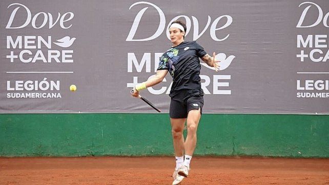 Ugo Carabelli sigue afilado en el Challenger de Montevideo