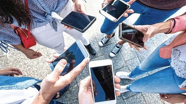 Qué aspectos considerar al elegir celulares para uso diario en Argentina