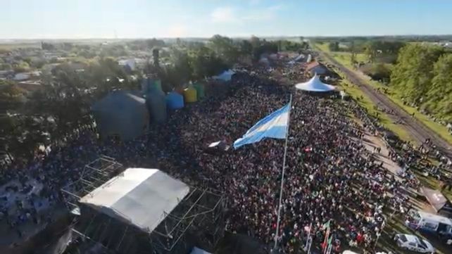 Alvear vivió sus fiestas patronales con una convocatoria récord y un cierre multitudinario