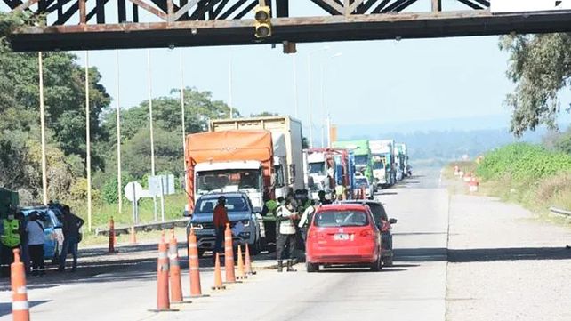 Aislaron a dos entrerrianos que estuvieron en contacto con el camionero jujeño
