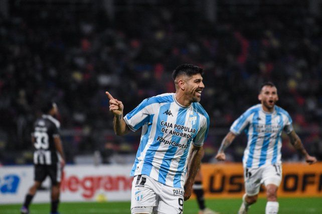 El tanto del Loco Díaz para Atlético Tucumán.