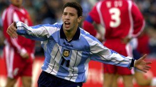 Maxi Rodríguez, referente de Newells, fue campeón del mundo sub-20.