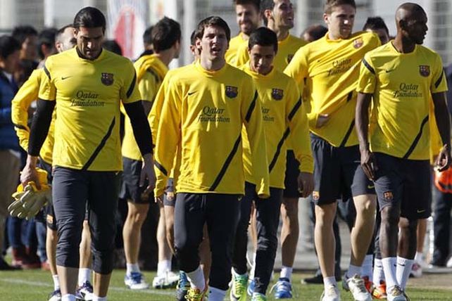 Con Messi como atracción, el Barça entrenó en Japón