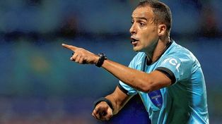 Esteban Ostojich dirigirá el duelo entre Fluminense y Unión