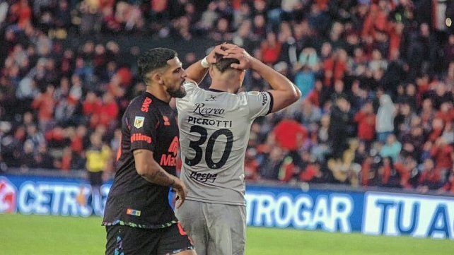 Colón empató sin goles ante Belgrano en Santa Fe.
