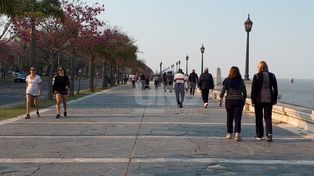[Galería de fotos] Alta circulación de la población en espacios públicos este sábado