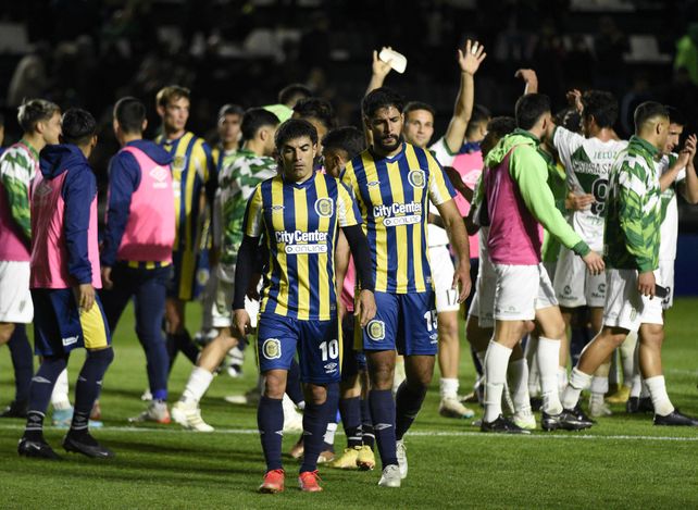 Central se retiró con la cabeza gacha de cancha de Banfield, que llegó a ese partido dos puntos por encima del descenso.