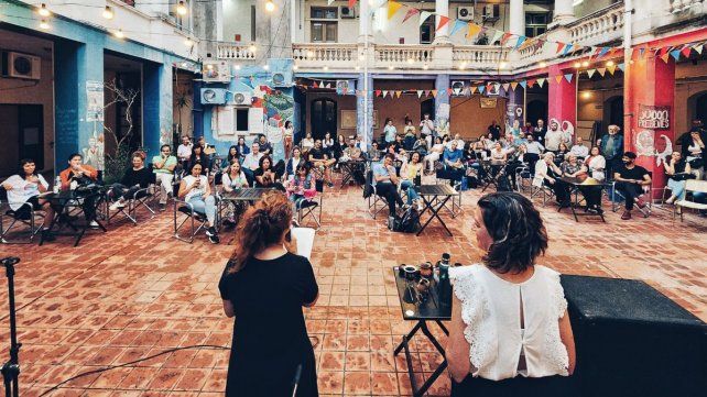 Docentes participando de eventos universitarios