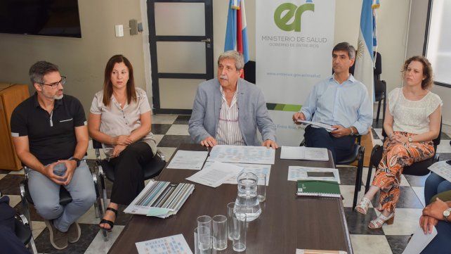Grieve presidió una reunión con directores