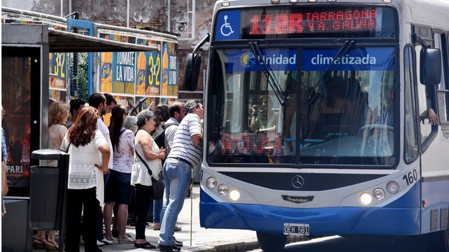 La Municipalidad asegura que los usuarios califican con un 8 al transporte de Rosario