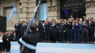 Pullaro en el acto por el 25 de Mayo: La igualdad sólo es posible con un país verdaderamente federal.