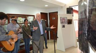 Fotografías y música popular en el Concejo para recordar la inundación de 2003