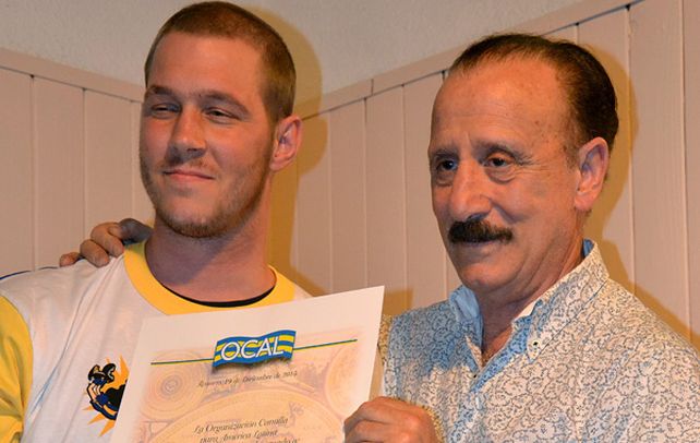 Dos potencias. El rugbier Lisandro Zeno y el ex jugador de Rosario Central Aldo Pedro Poy