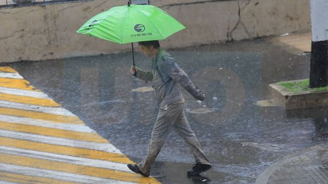 Alertan por tormentas fuertes y posible caída de granizo en Paraná y la región