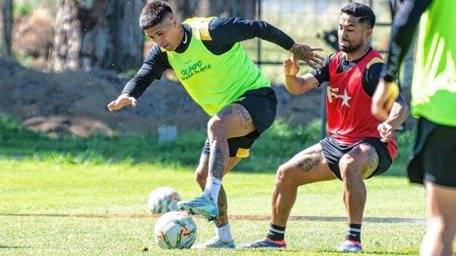 Braian Guille volvió a Olimpo, tras sus pasos por Colón y Riestra
