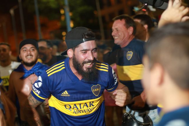 Superliga: hinchas de Boca coparon la plaza tras un nuevo título