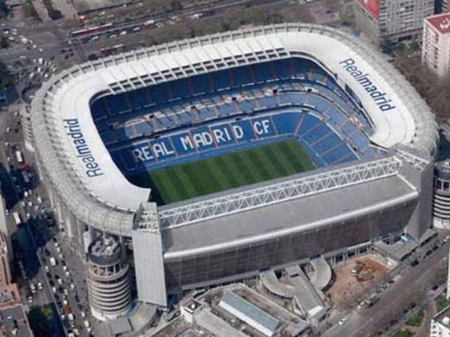 La venta del Santiago Bernabéu entró en la recta final