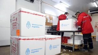 Unos 2,5 millones de Sinopharm y Sputnik son enviados a las provincias