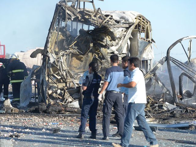 Impresionante registro fotográfico del accidente que se cobró 17 vidas