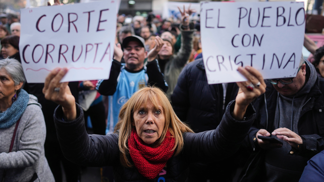 La militancia acompaña a Cristina Kirchner&nbsp;
