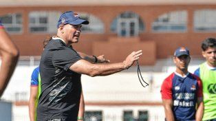 Felipe Contepomi, head coach de Los Pumas, entrenó a Capibaras XV.