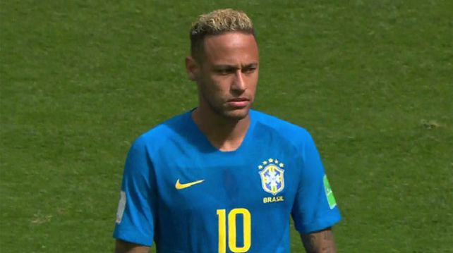 ¡Brasil sufre, pero gana!