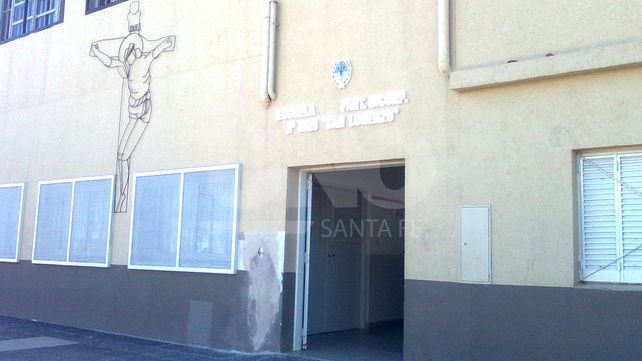 Apresaron a dos delincuentes robando en la escuela N° 2028 de barrio San Lorenzo