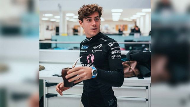 Tomá mate. Franco Colapinto tiene los boletos comprados para debutar en Alpine en Emilia-Romaña. Vuelve a la Fórmula 1.