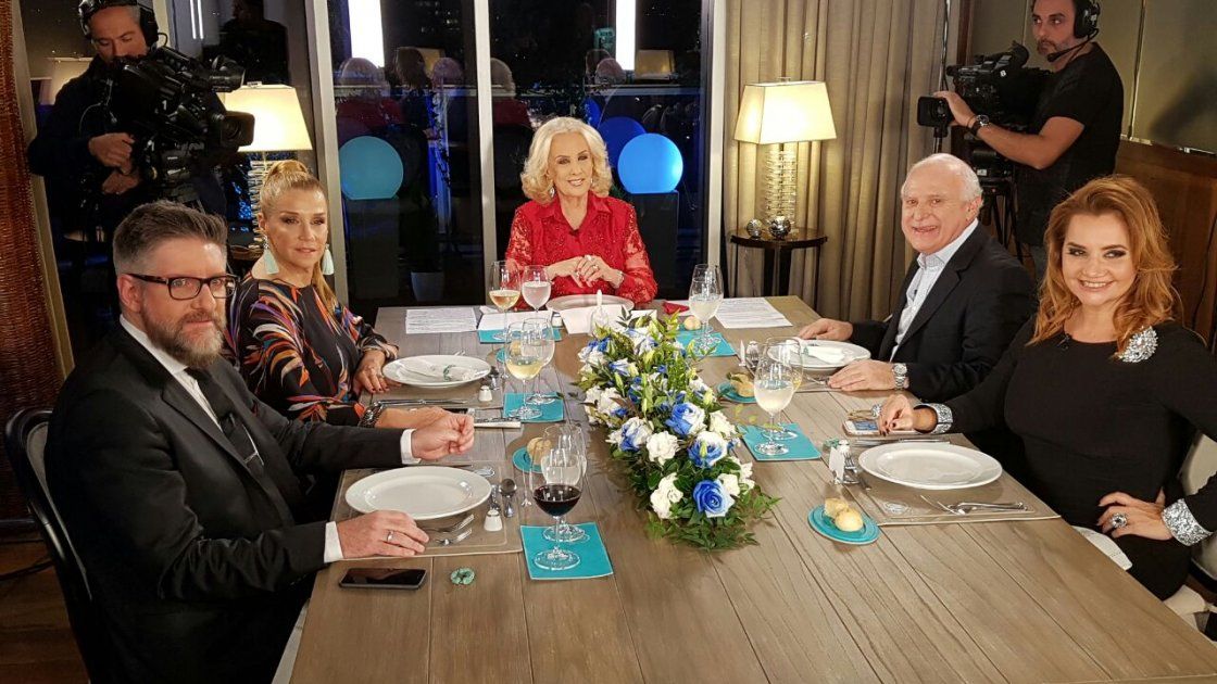 El Glamour De Mirtha En Un Coqueto Hotel Junto Al Parana